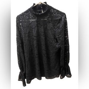 COPY - Adrianna Papell lace top with cami. Size large NWT